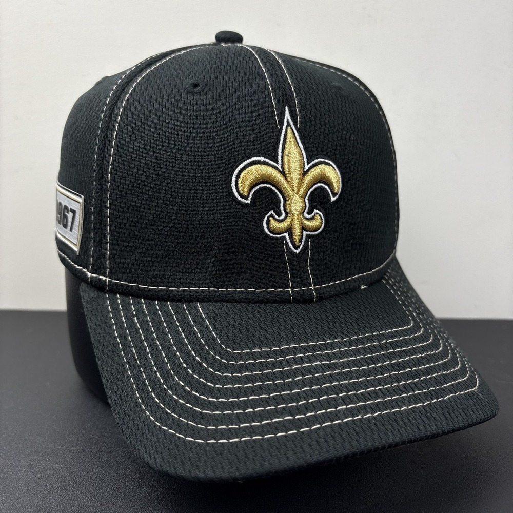 New Era New Orleans Saints 39THIRTY  Stretch Fit Hat M/L Black Gold Fleur-de-lis